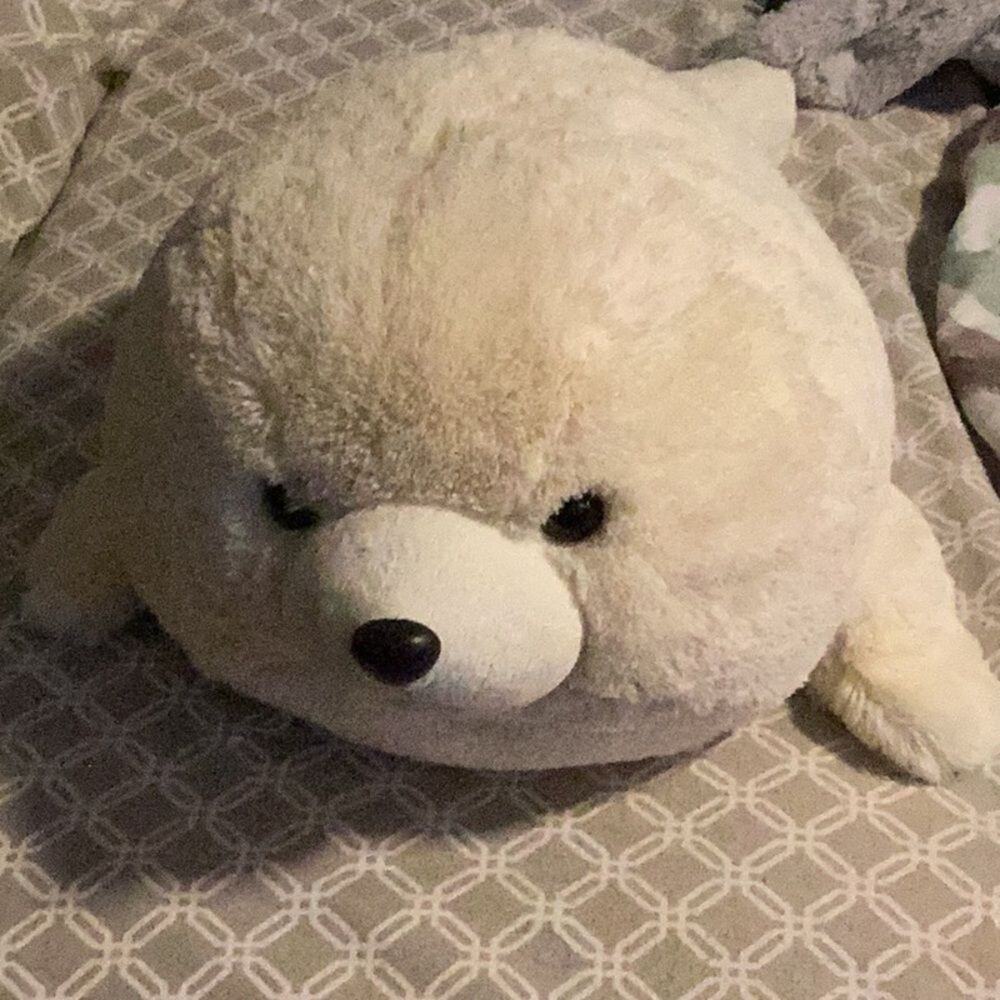 Plush White Baby Seal 18 inch